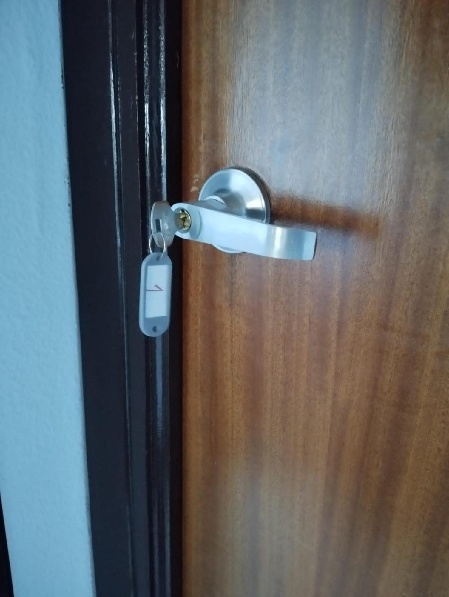 Almuñécar Room In Shared Apartment With Parking מראה חיצוני תמונה