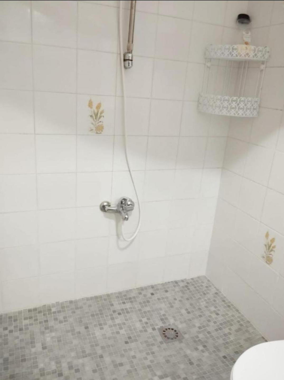Almuñécar Room In Shared Apartment With Parking מראה חיצוני תמונה